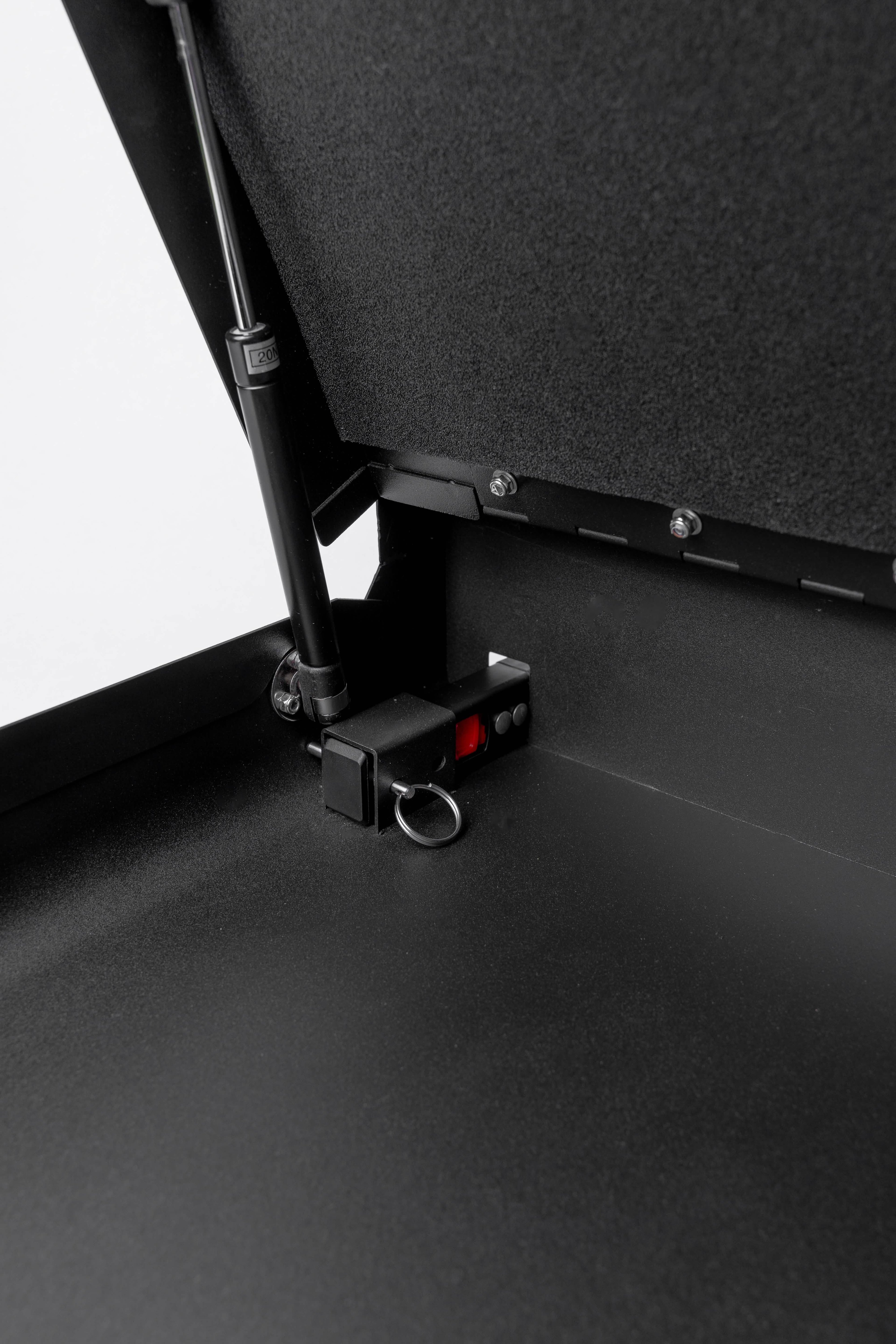 BoostedSafe Basic: Manual Combination Lock