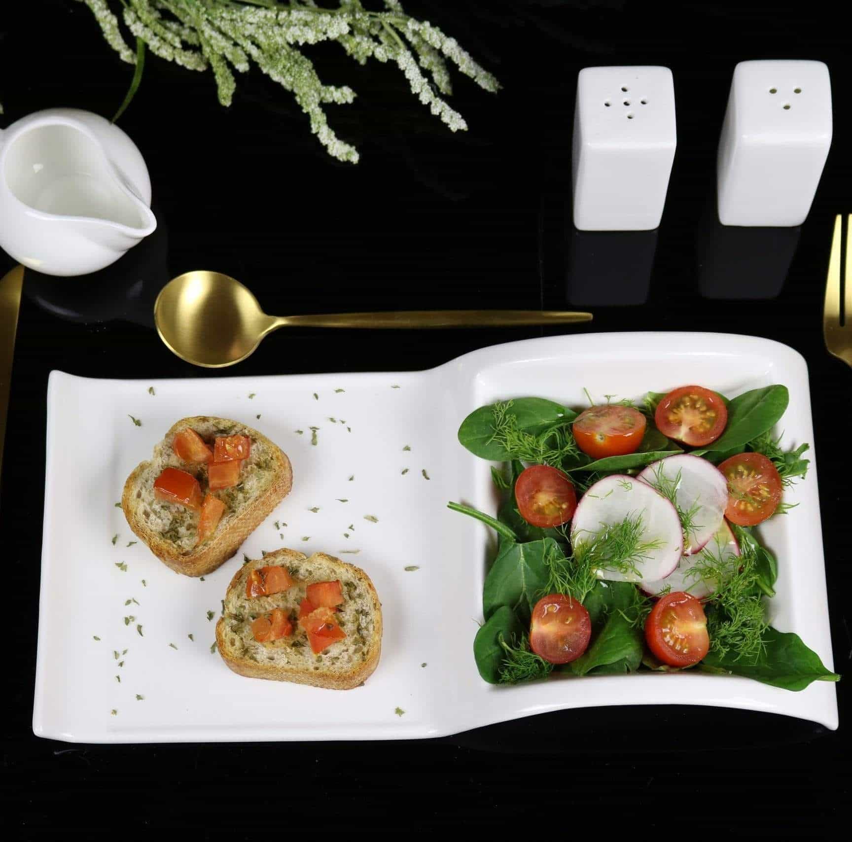 Sectional Salad Plate -Set of 4 pc